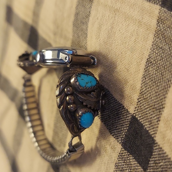 Vintage Native American Turquoise Sterling Silver Watch Bracelet - Picture 5 of 10